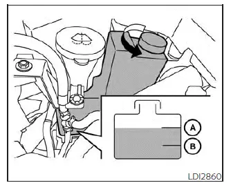 Nissan Pathfinder - Vérification du niveau de liquide de refroidissement