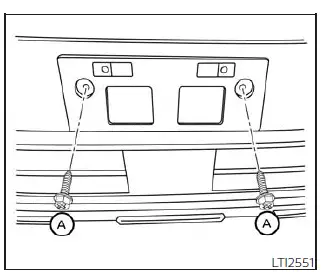 Nissan Pathfinder - Installation de la plaque d'immatriculation avant