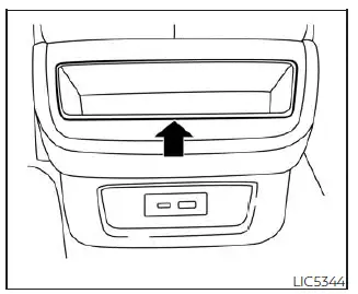 Nissan Pathfinder - Bacs de rangement
