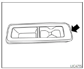 Nissan Pathfinder - Console de 2e rangée